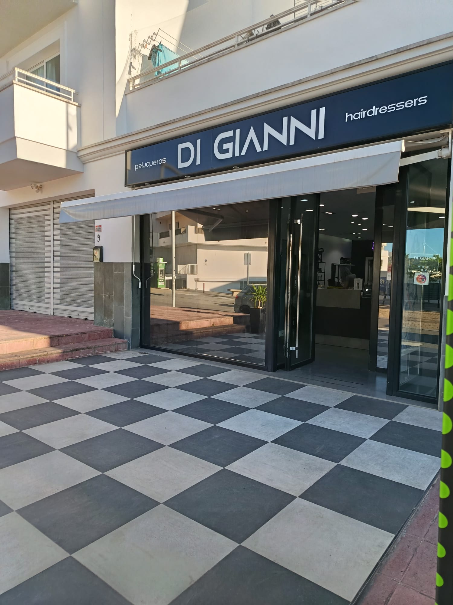 Exterior Di Gianni